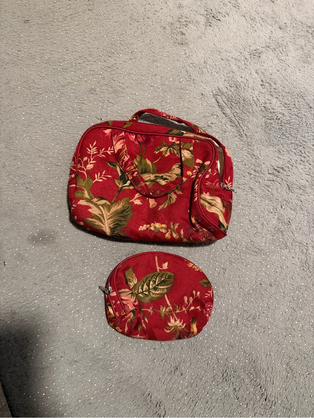 Burgundy Floral Travel and Small Pouch - Women's Bag Set